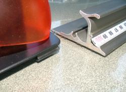 Yellotools CutCoaster cutting mouse with SafetyRuler Platinum picture 2